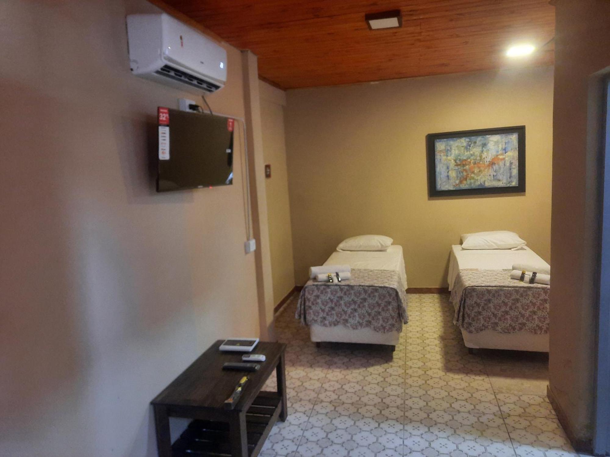 La Posada De Dante Puerto Iguazú Esterno foto